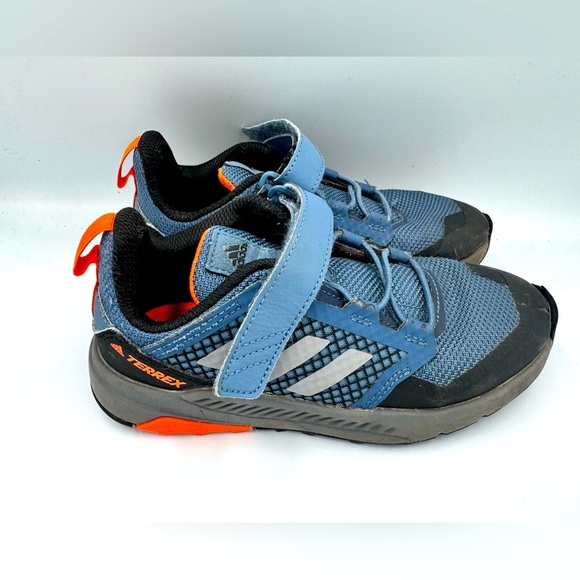 Adidas Kids Sz 1.5 Terrex Trailmaker Blue and Orange Sneakers - Picture 3 of 8